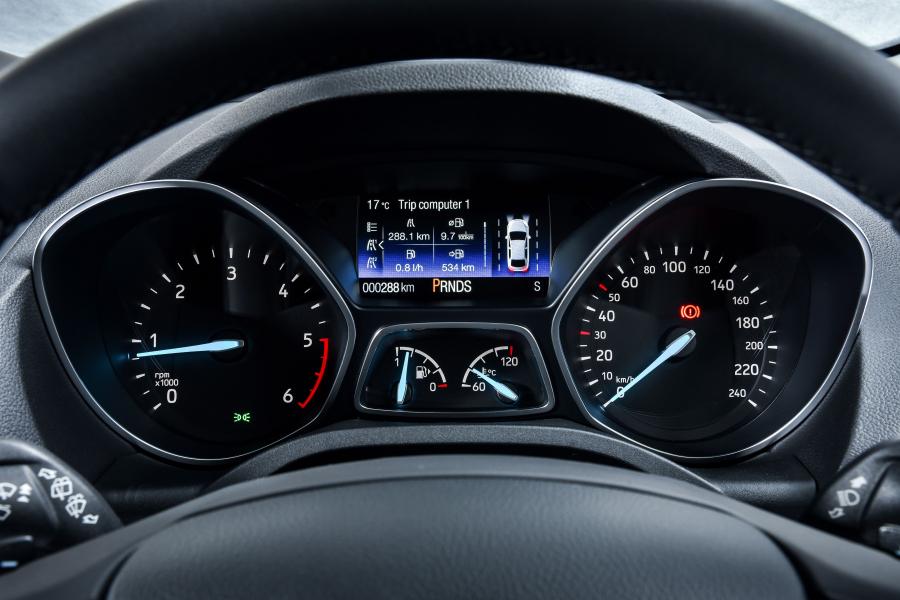 Панель приборов Ford Kuga 2017 года  (ZA) (фото 26 из 40)
